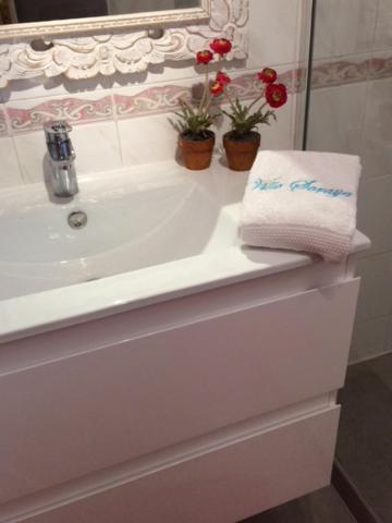 Villa Soraya , Quiet Location With Big Garden Near Beach And Old Town Of نيس المظهر الخارجي الصورة